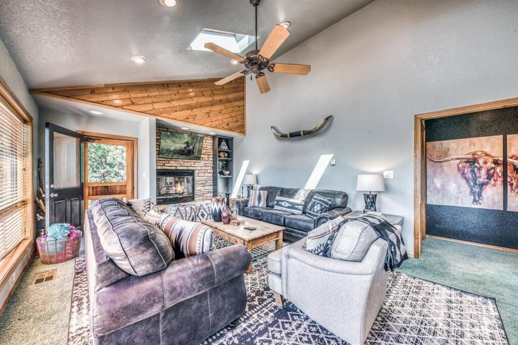 Perk Canyon Hidden Acres-Hot Tub-Gas Fireplace Рюидозо Екстериор снимка